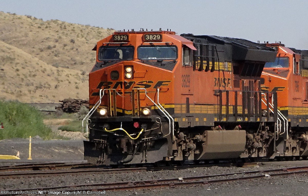 BNSF 3829